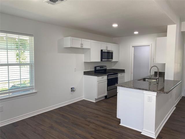 Foto del edificio - 521 E Sears St