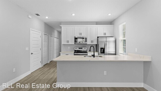 Foto del edificio - 3 br, 2 bath House - 4495 Barna Avenue
