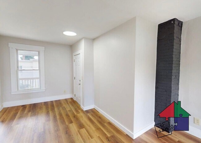 Foto del edificio - 49 Maple Ave