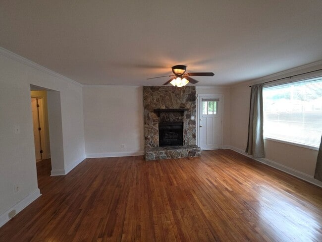 Building Photo - 356 Melbourne Ct