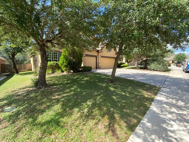 Building Photo - July Move-In Special