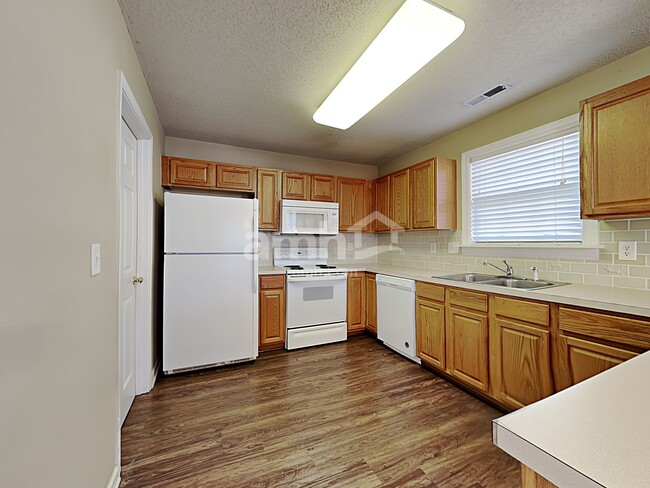 Building Photo - 631 Camden Place Drive