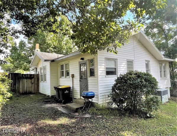 Building Photo - 2 br, 1 bath House - 345 W Minneola Ave