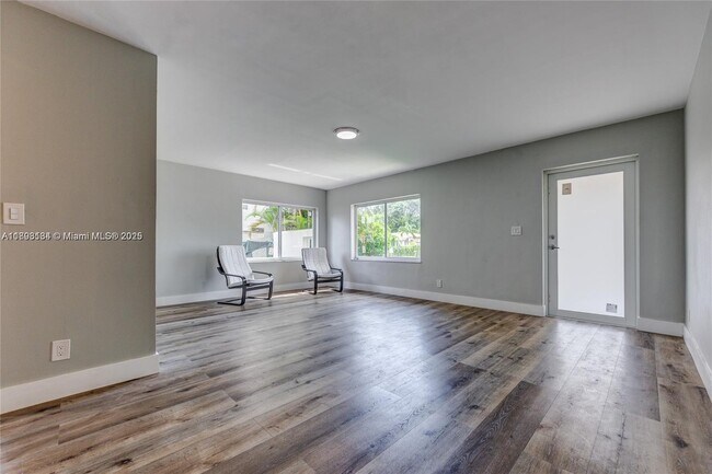 Foto del edificio - 2363 SW 21st Ter