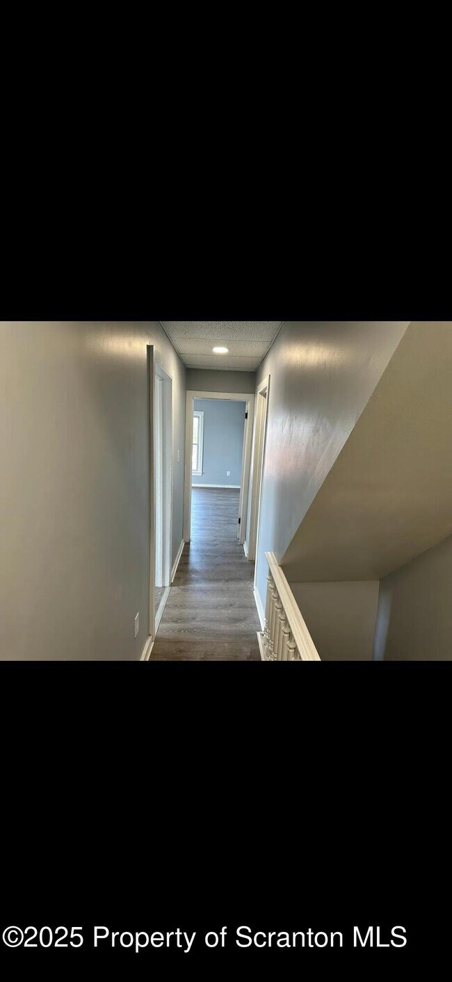 Foto del edificio - 618 Gibbons St