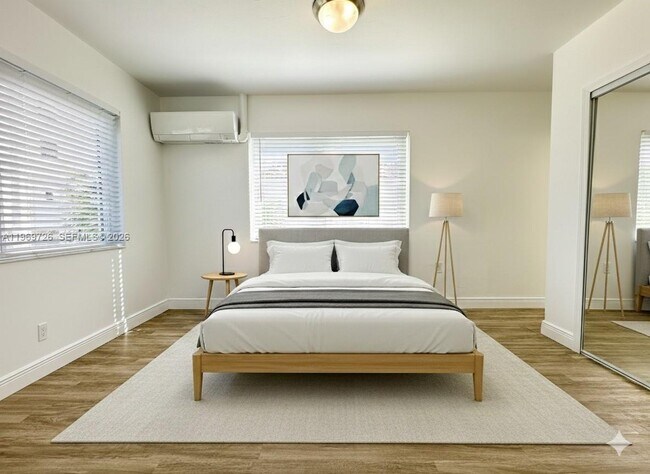 Foto del edificio - 350 Minorca Ave