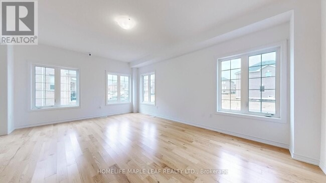 Building Photo - 443 Van Dusen Ave