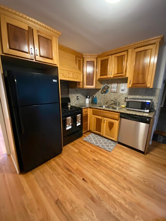 Building Photo - 3209 Ivory Trail