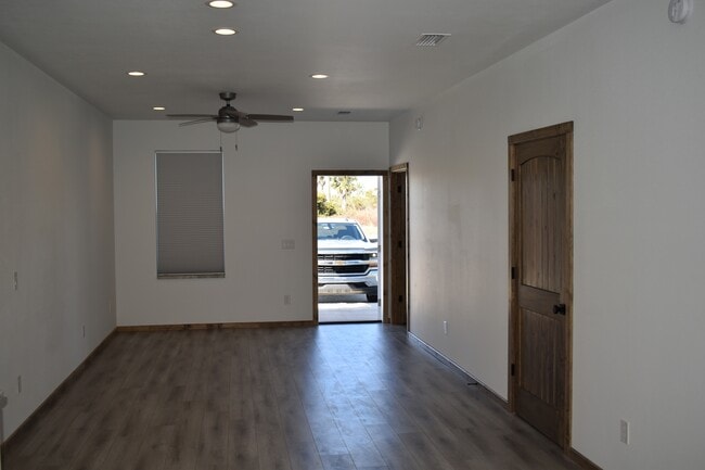 Building Photo - 316 Hatley Dr