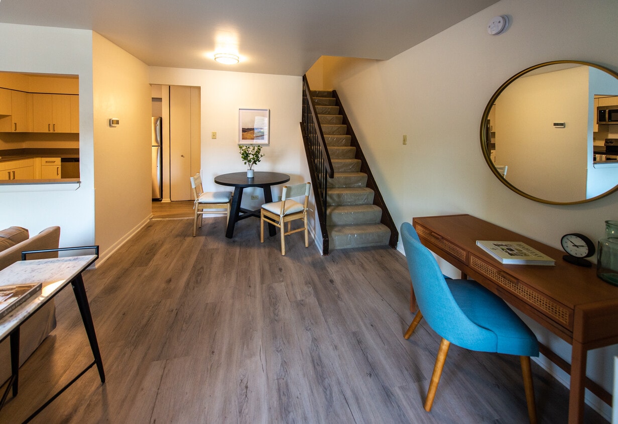 Circle Park Apartments Apartments in Chicago, IL