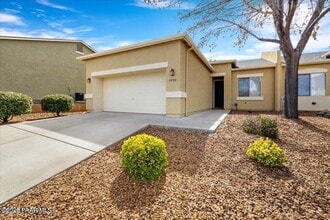 Building Photo - 6759 E Devon Ct