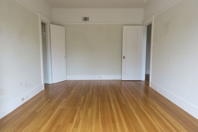 Foto del edificio - 706 28th Ave