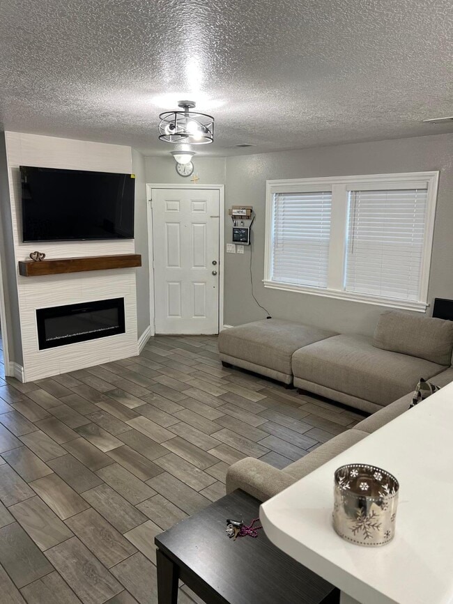 Foto del edificio - 9519 Chase Ranch Pl SW