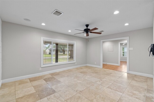 Photo - 6413 Remlap St House