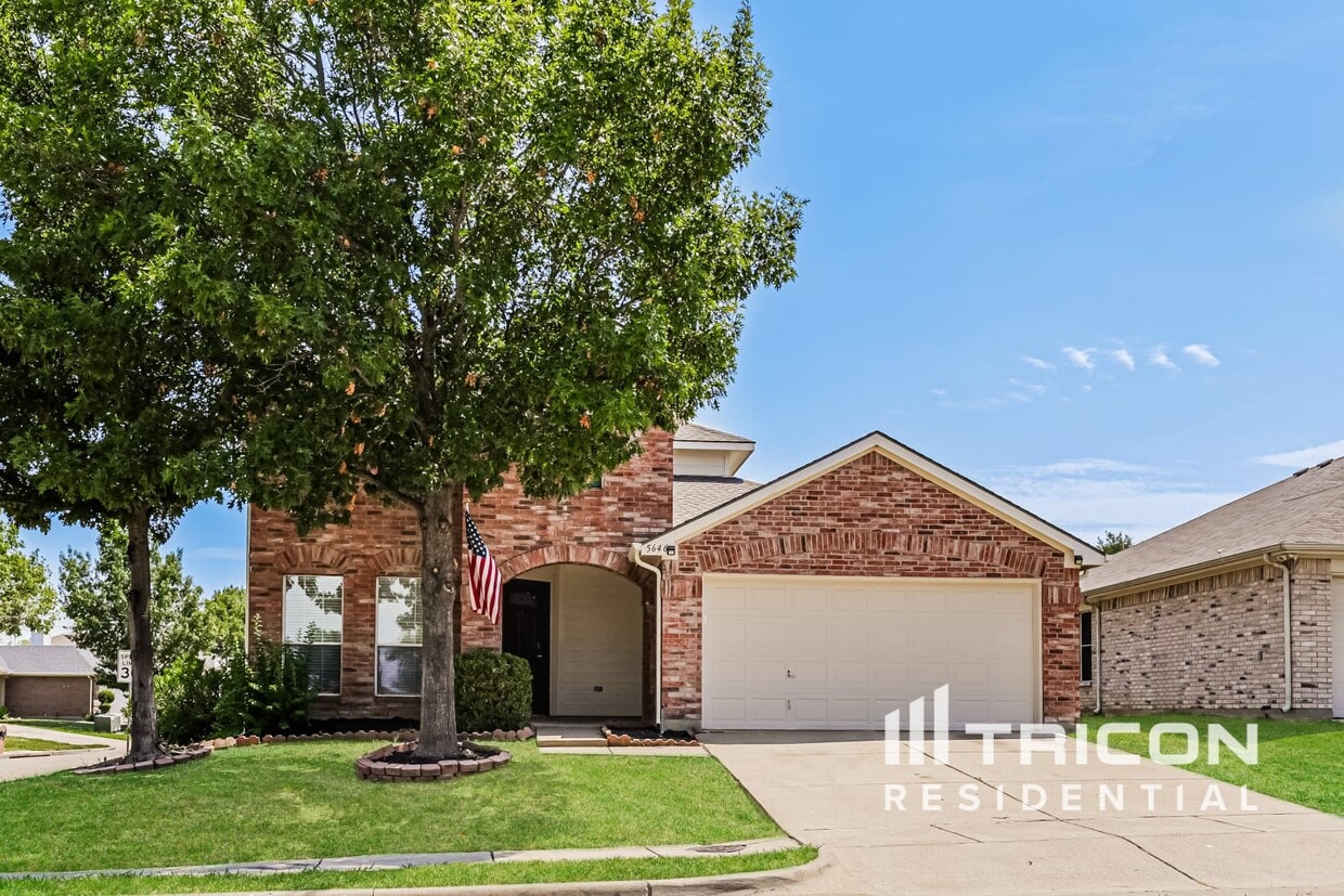 Foto principal - 5646 Hunters Bend Ln