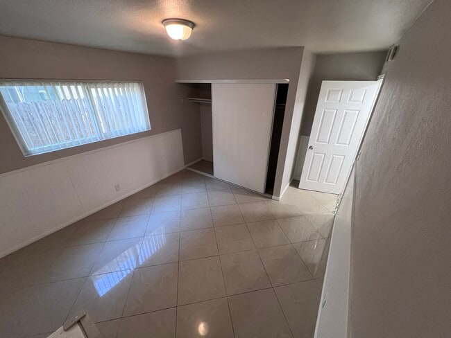 Building Photo - 1971 Evergreen St