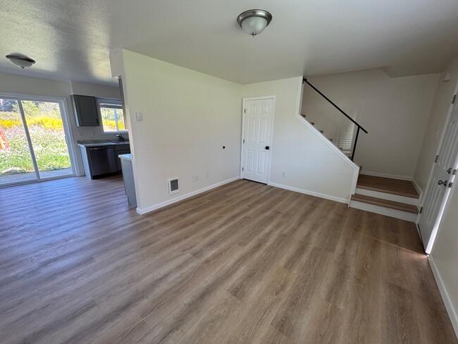 Building Photo - 3543 Movie Ln