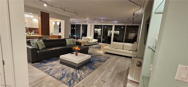 Foto del edificio - 10691 Gulf Shore Dr