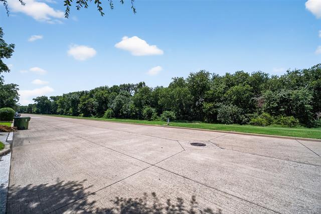 Foto del edificio - 404 Creekside Dr