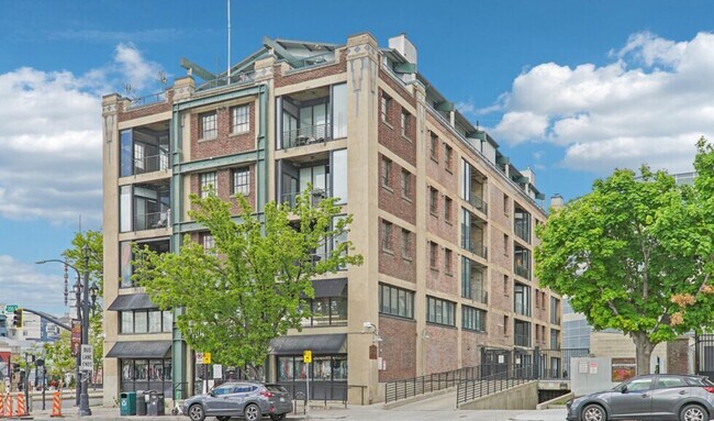 Foto del edificio - Dakota Lofts