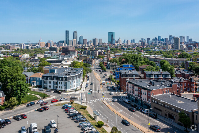 Aerial Photo - 125 WARREN