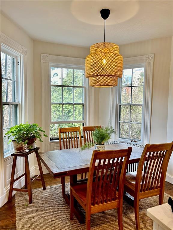 Building Photo - 12 Bull St