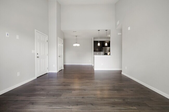 Foto del edificio - Spacious 3 bedroom in gated community
