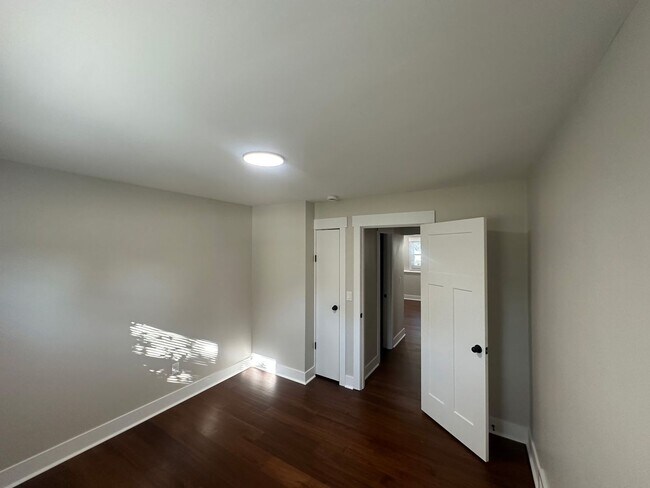 Foto del edificio - 4220-26 Wilson