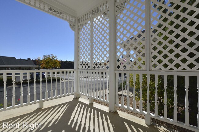 Building Photo - 2 br, 2 bath House - 1759 Baker Street