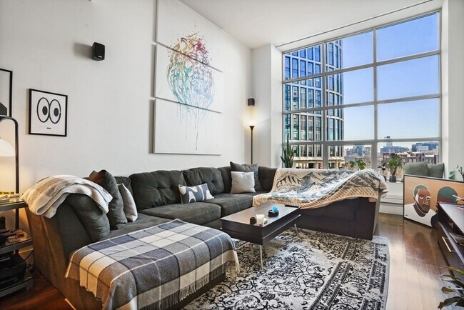 Foto del edificio - 360 Newbury St