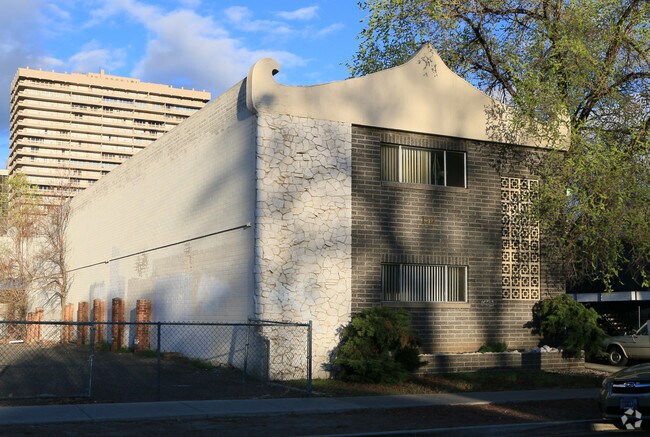 Foto del edificio - 150 Ralston St