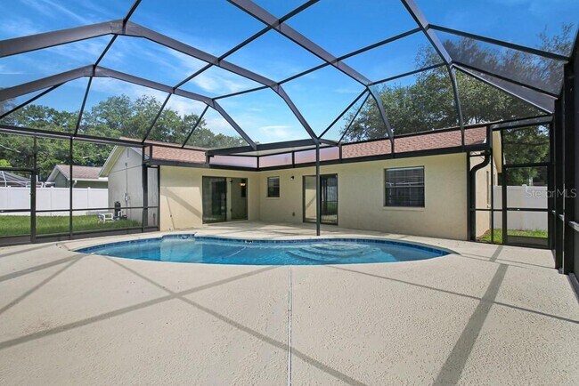 Building Photo - 423 Van Reed Manor Dr