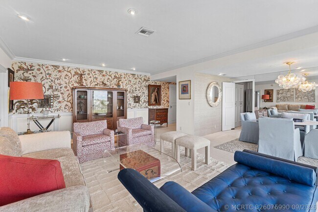 Foto del edificio - 2275 S Ocean Blvd