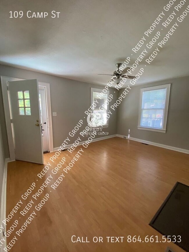 Building Photo - 109 Camp St