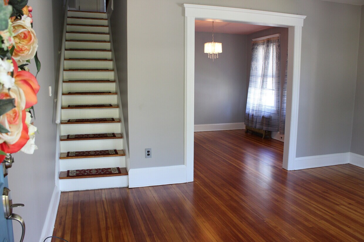 223 N Bridge St, Somerville, NJ 08876 House Rental in Somerville, NJ