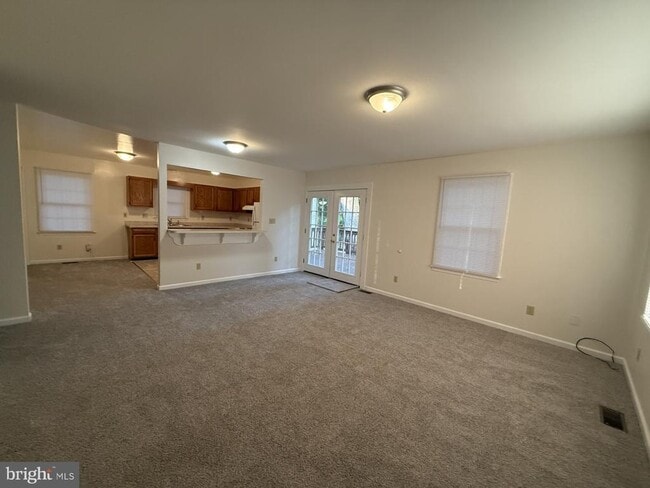 Building Photo - 3218 Normandy Ave