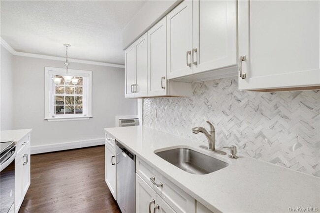 Building Photo - 114 Nottingham Rd