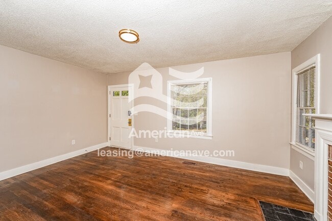 Building Photo - 7329 3rd Ave S