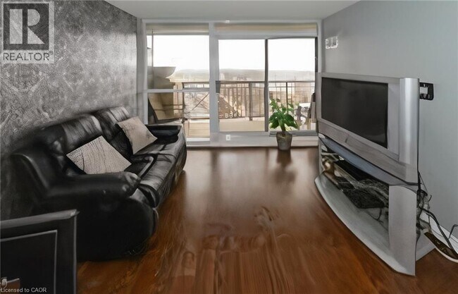 Building Photo - 2379 Central Park Dr