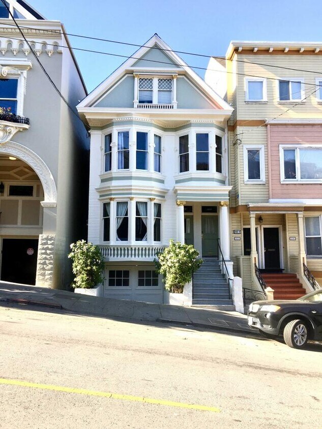 Primary Photo - 3 bedroom in San Francisco CA 94123