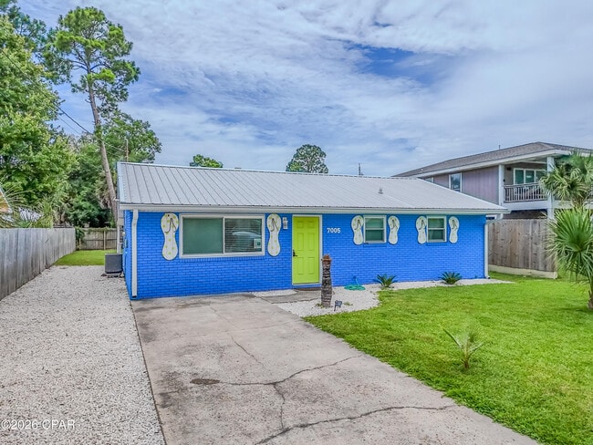 Building Photo - 7005 S Lagoon Dr