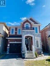 Building Photo - 17 Kempsford Cres
