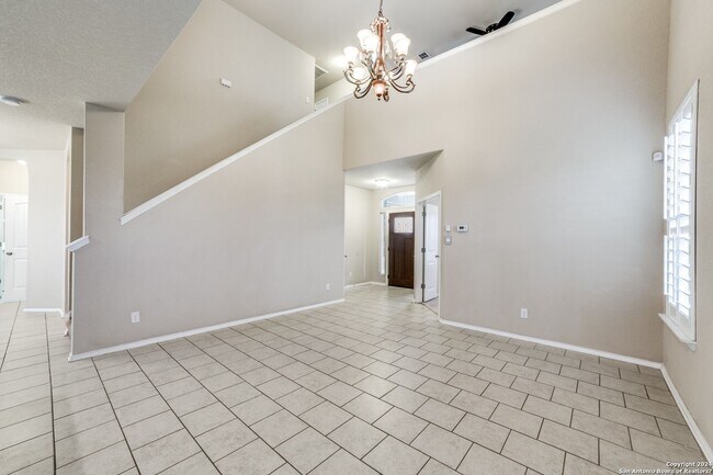 Building Photo - 3 Bedroom/2.5 Bath Remuda Ranch Subdivision