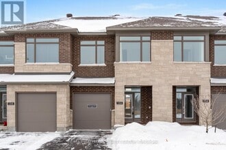 Building Photo - 136 Ploughshare Rd