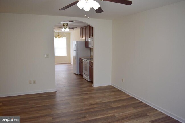 Foto del edificio - 2752 Roosevelt Dr