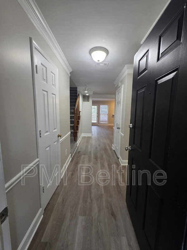 Foto del edificio - 2663 Arbor Glen Pl