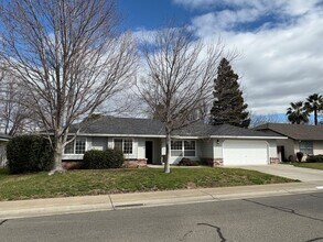 Building Photo - 3222 Calistoga Dr