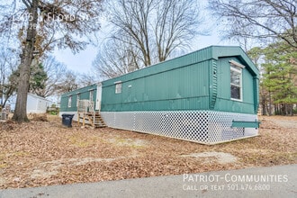 Building Photo - 1305 N Floyd St