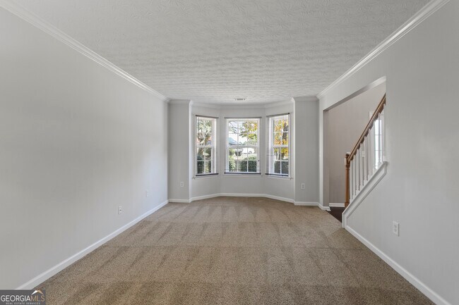 Building Photo - 3714 Creek Valley Ct NE