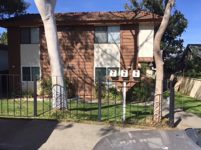 Primary Photo - 850 E 2nd Ave